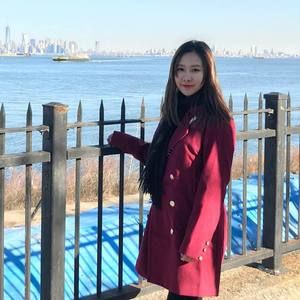 Meet your Posher, Christine